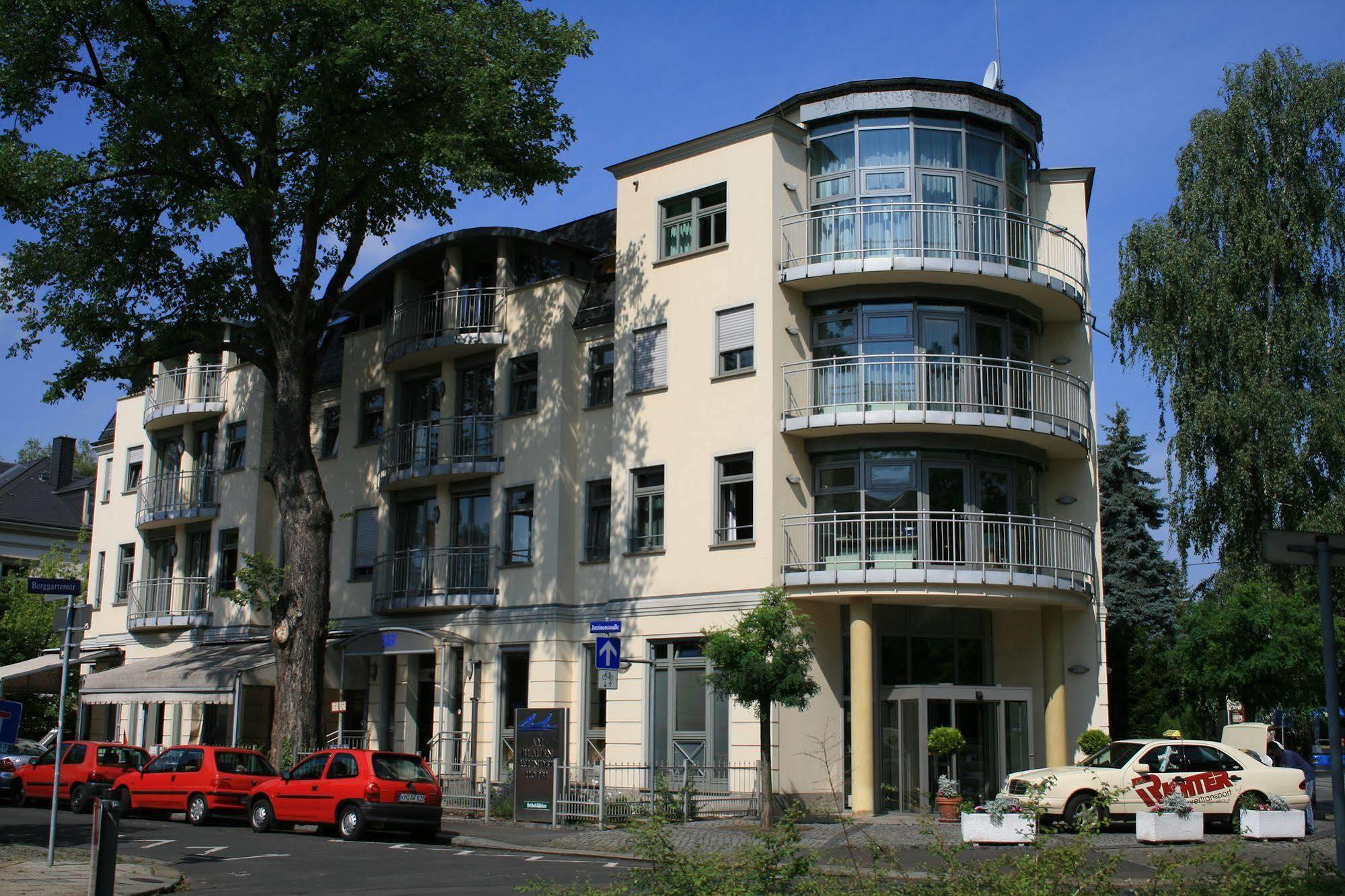 Hotel Am Blauen Wunder Drezda Kültér fotó